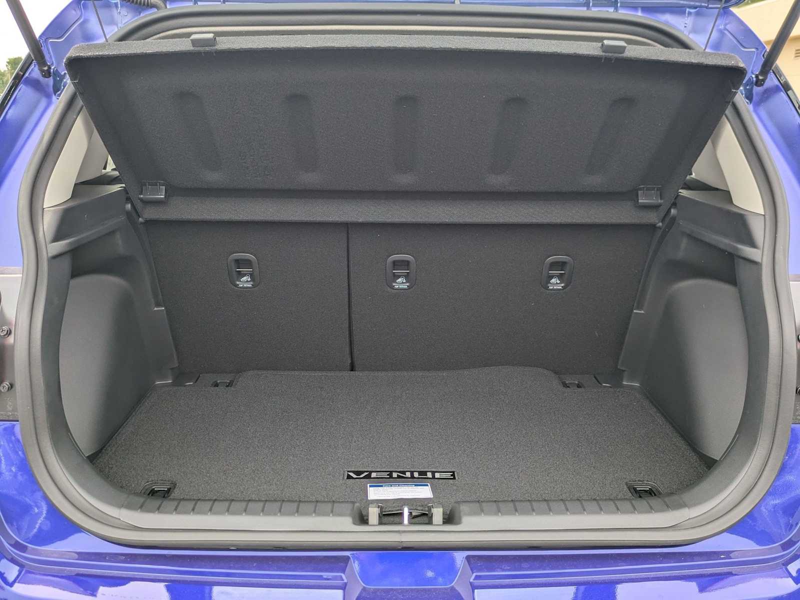 new 2025 Hyundai Venue car, priced at $25,540