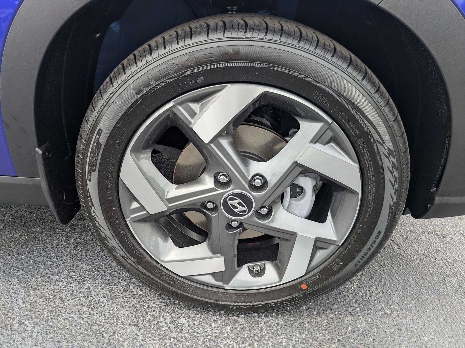 new 2025 Hyundai Venue car, priced at $25,540
