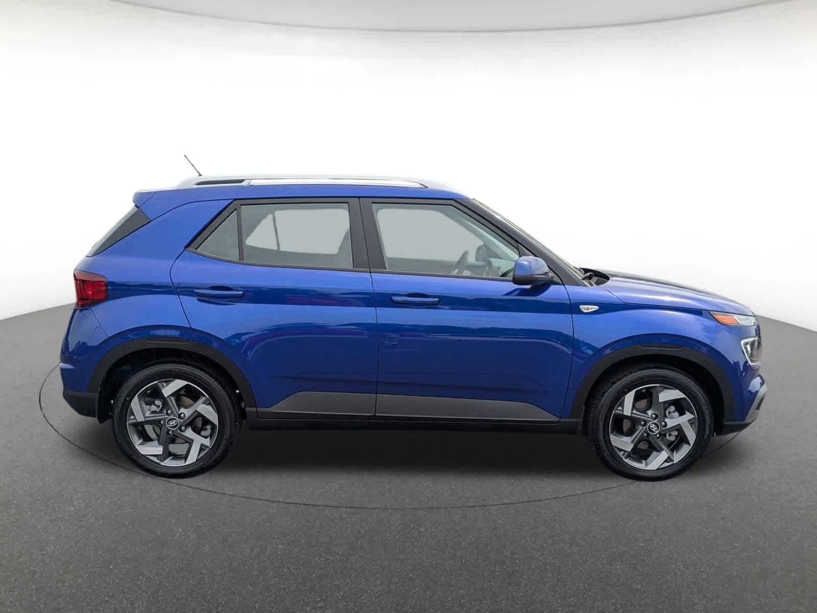 new 2025 Hyundai Venue car, priced at $25,540