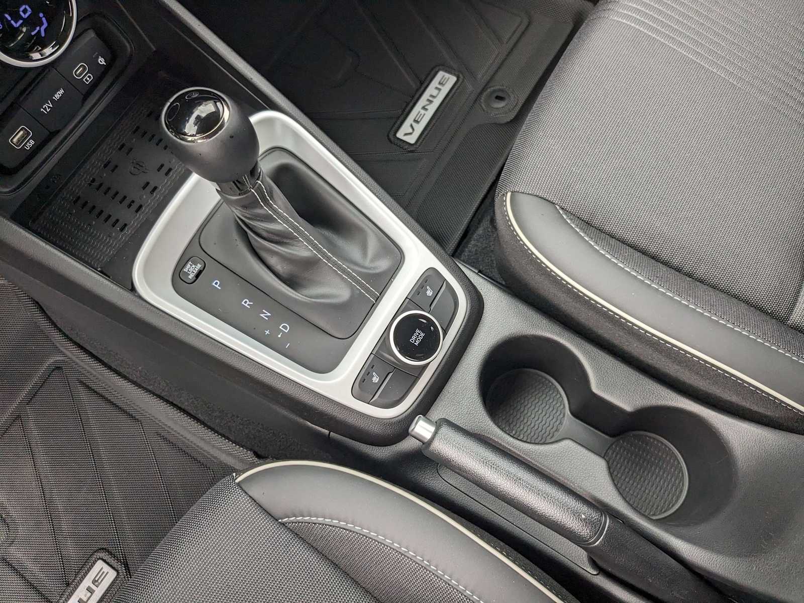 new 2025 Hyundai Venue car, priced at $24,771