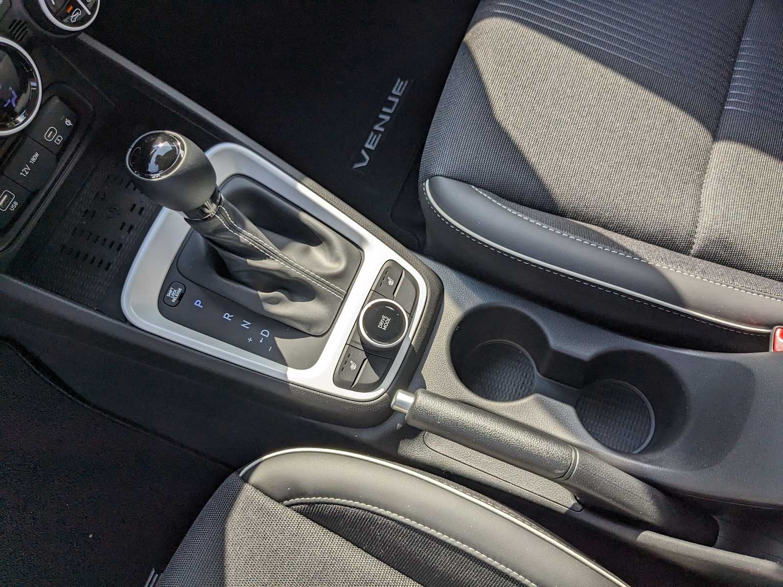 new 2025 Hyundai Venue car, priced at $25,540