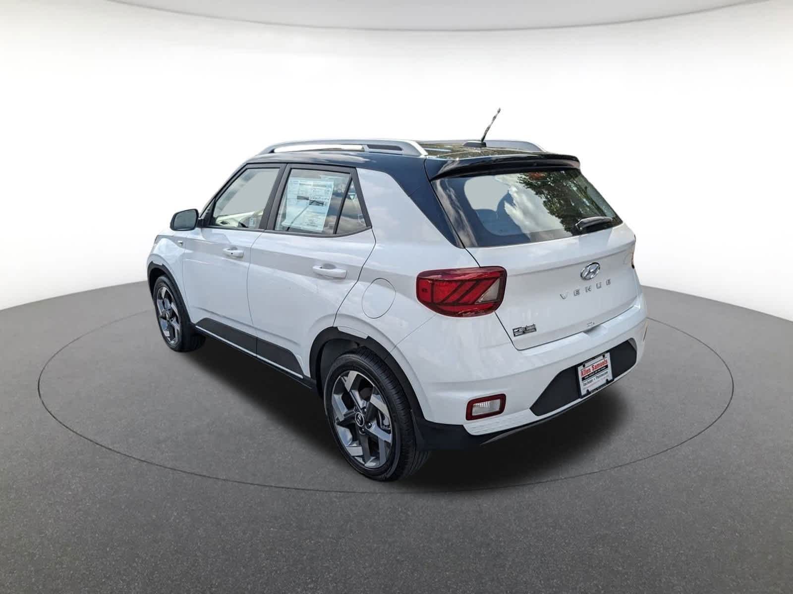 new 2025 Hyundai Venue car, priced at $25,540