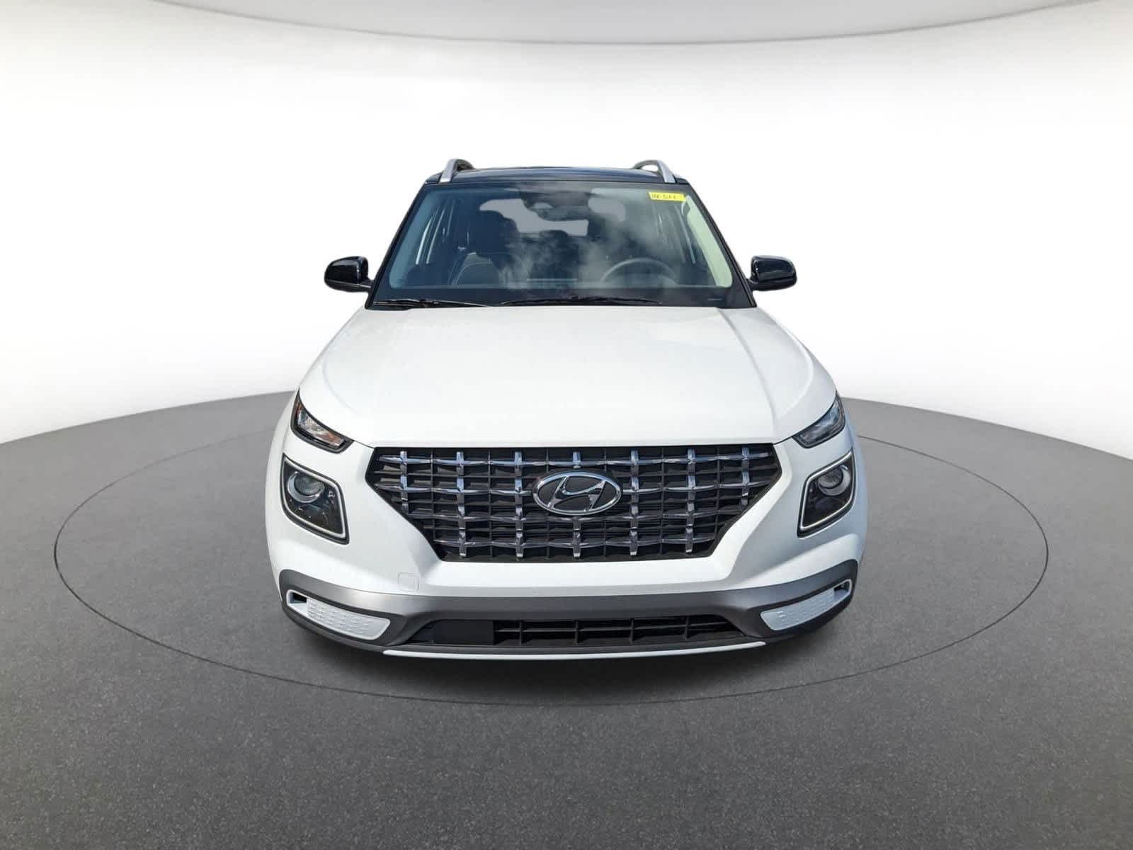 new 2025 Hyundai Venue car, priced at $25,540