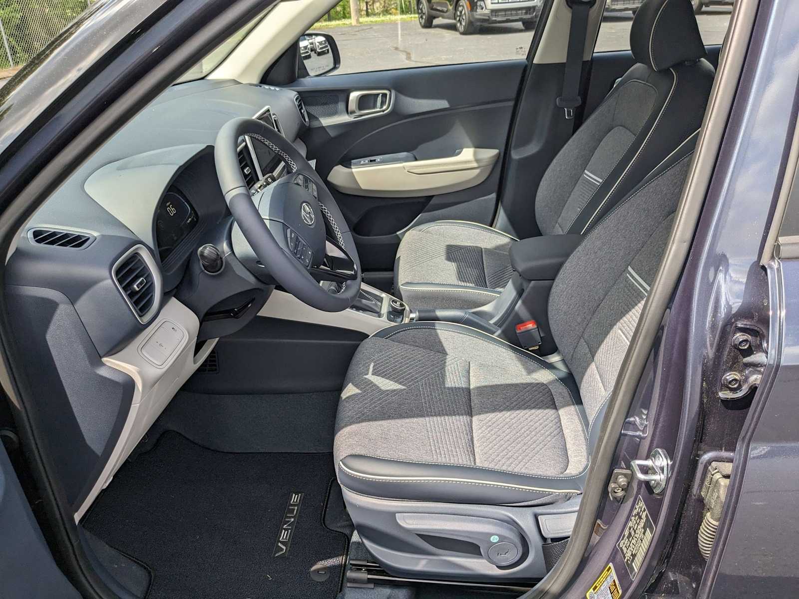 new 2025 Hyundai Venue car, priced at $25,330