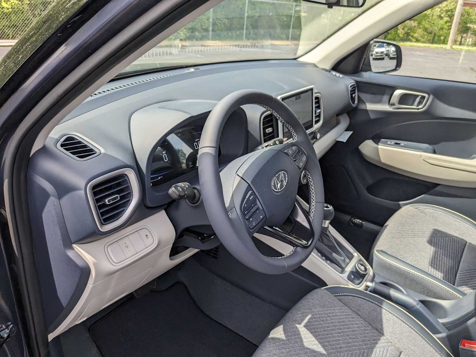 new 2025 Hyundai Venue car, priced at $25,330