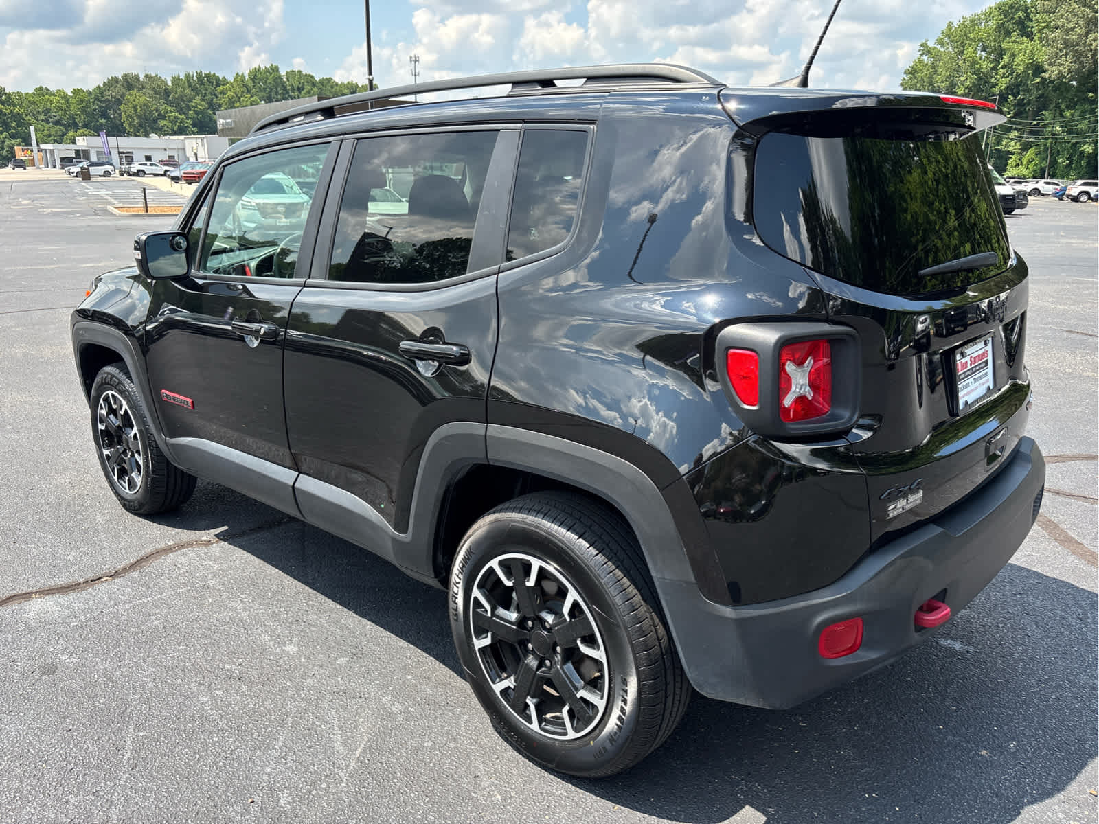 used 2023 Jeep Renegade car, priced at $24,629