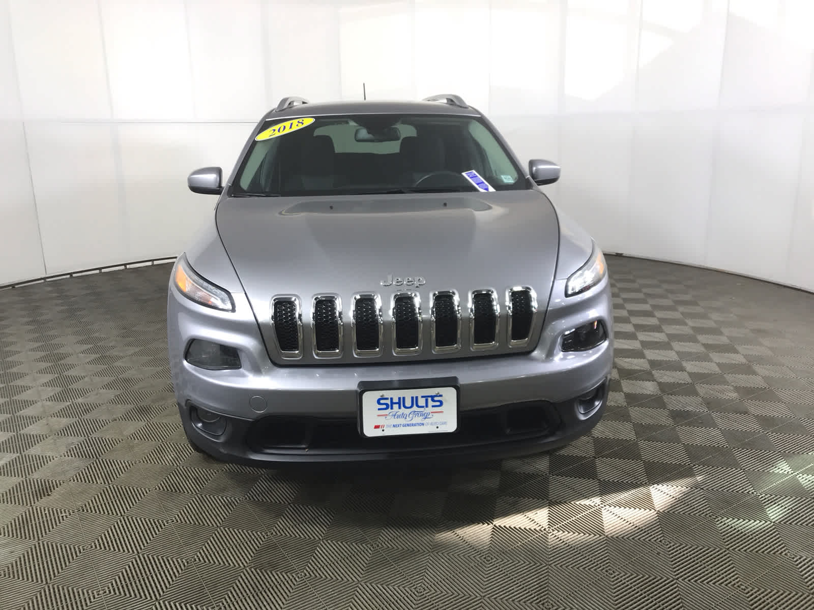 used 2018 Jeep Cherokee car, priced at $13,900