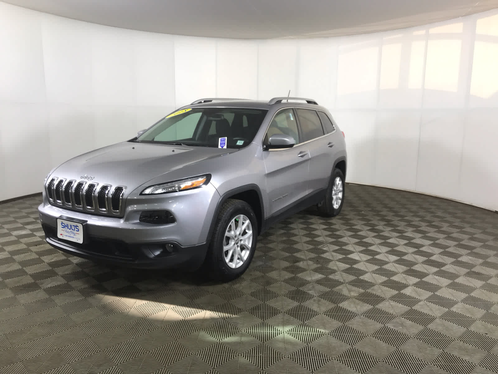 used 2018 Jeep Cherokee car, priced at $13,900