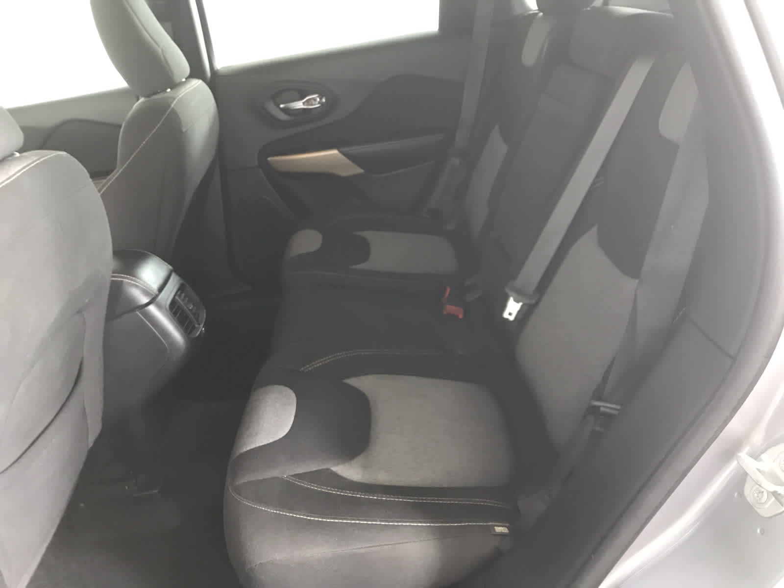 used 2018 Jeep Cherokee car, priced at $13,900