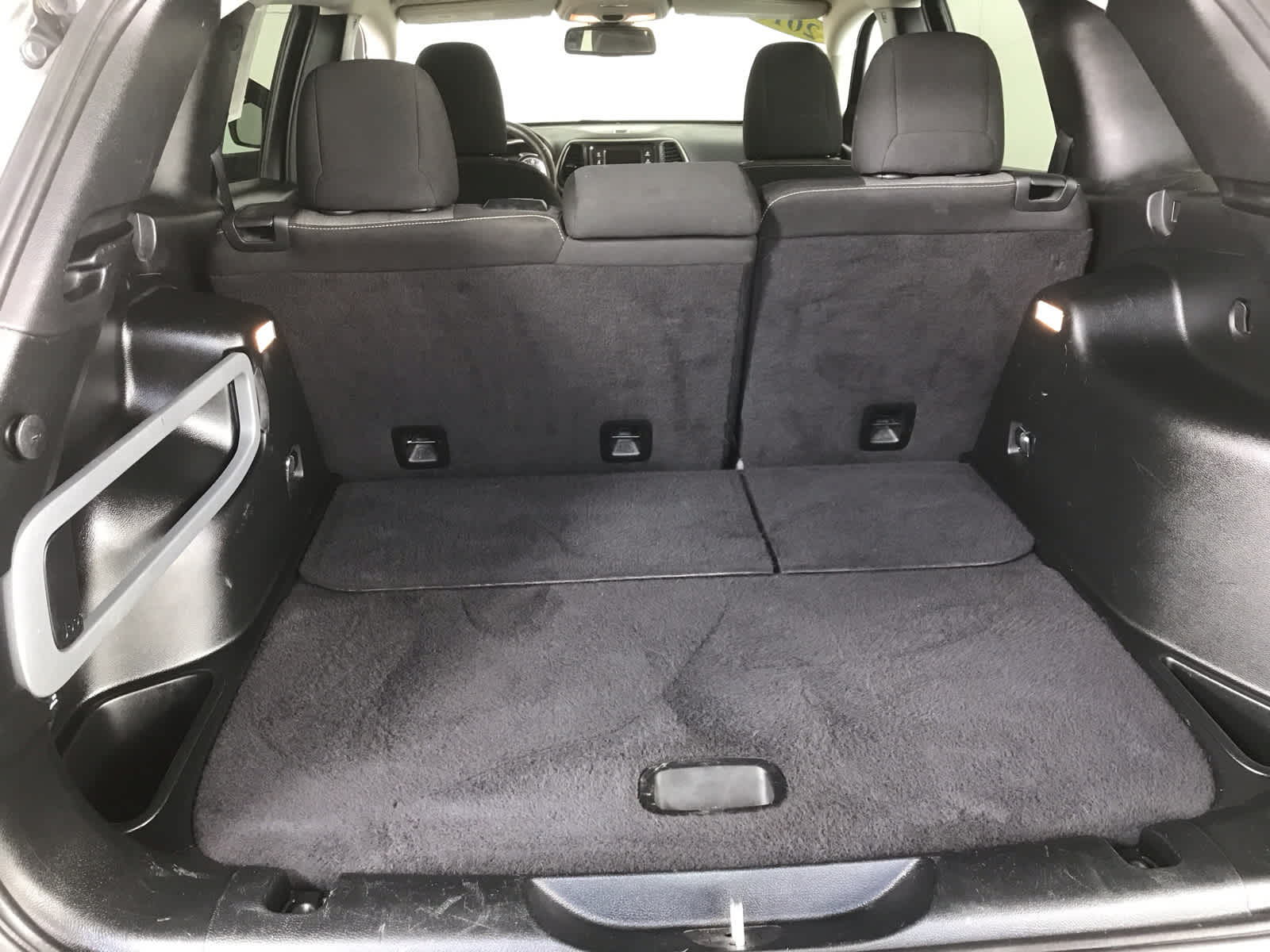 used 2018 Jeep Cherokee car, priced at $13,900