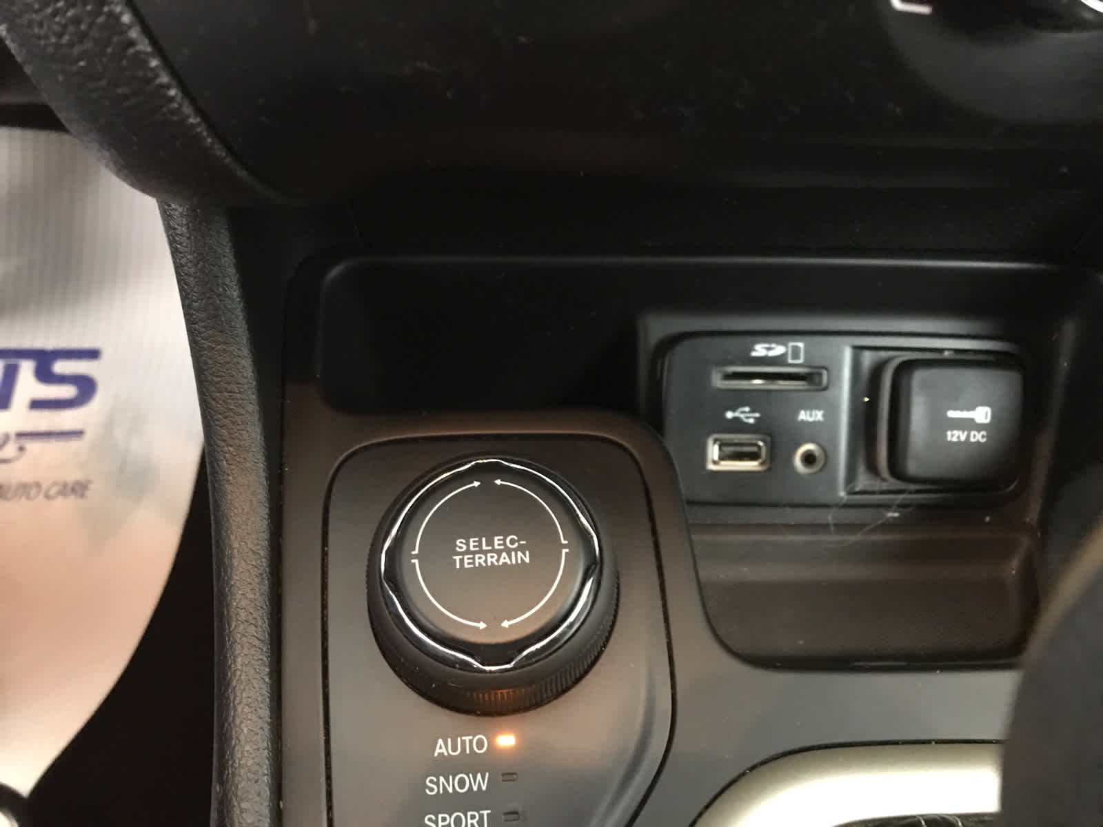 used 2018 Jeep Cherokee car, priced at $13,900