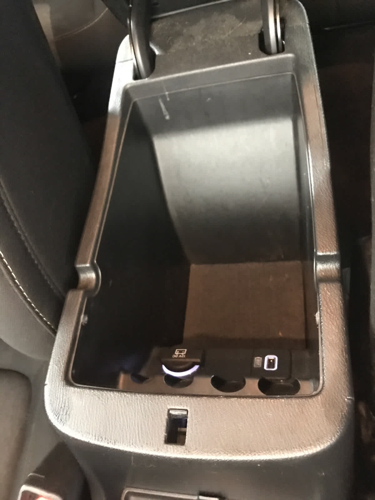 used 2018 Jeep Cherokee car, priced at $13,900