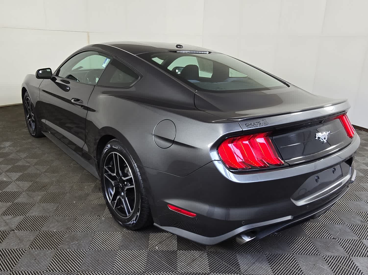 used 2019 Ford Mustang car, priced at $21,900