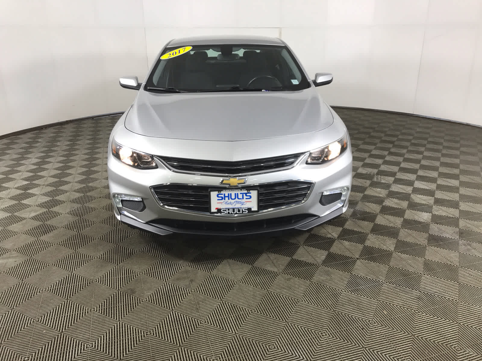 used 2017 Chevrolet Malibu car, priced at $11,900