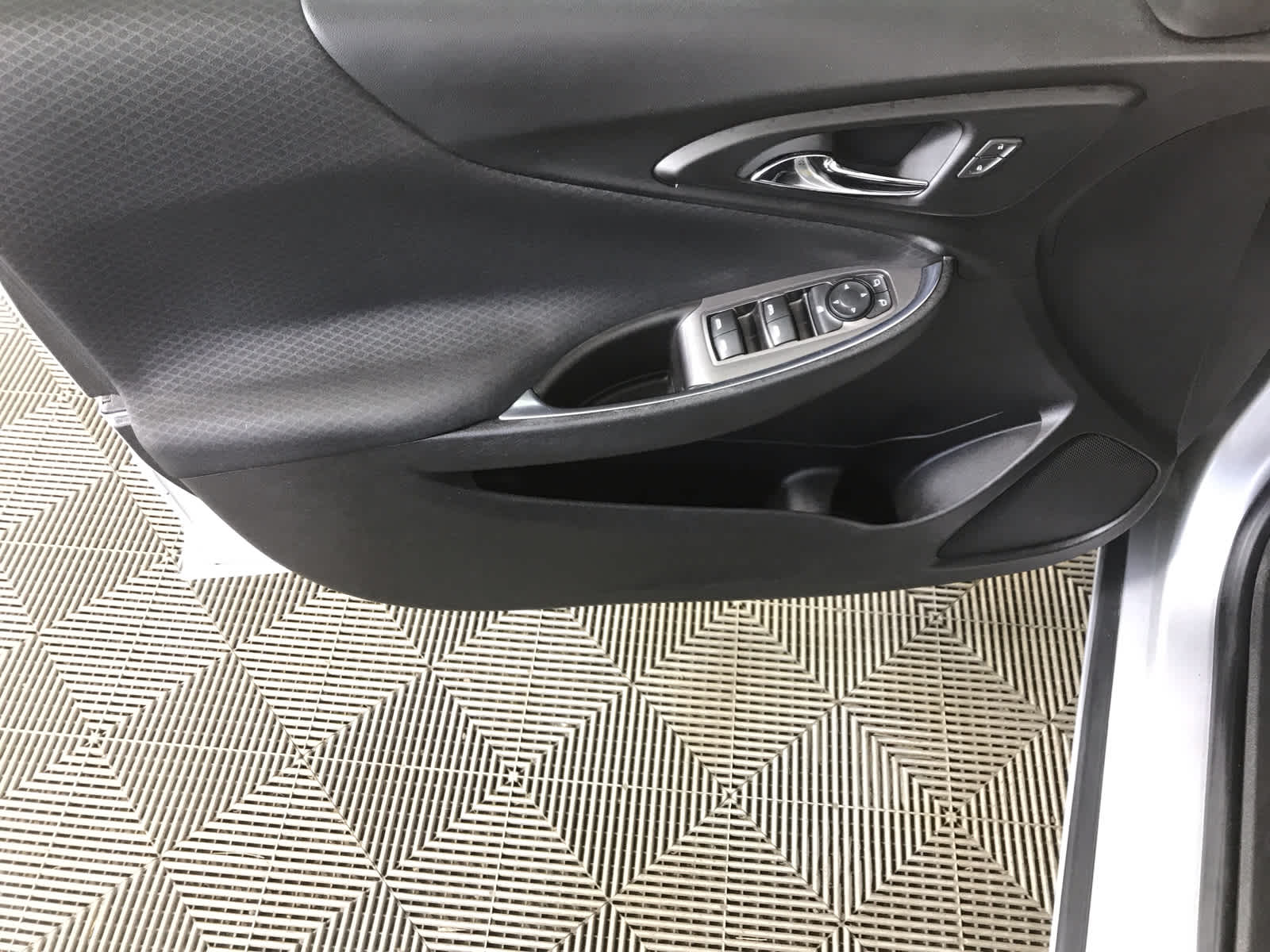used 2017 Chevrolet Malibu car, priced at $11,900