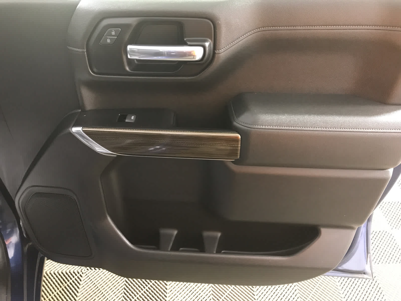 used 2019 Chevrolet Silverado 1500 car, priced at $26,900