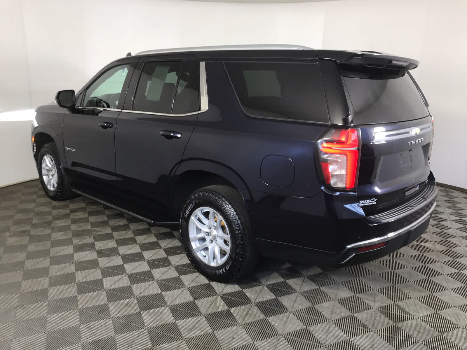 used 2021 Chevrolet Tahoe car, priced at $47,300