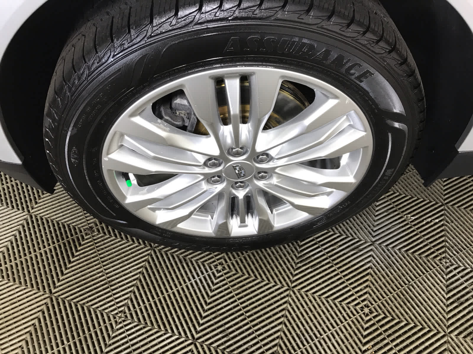 used 2019 Cadillac XT5 car, priced at $24,900