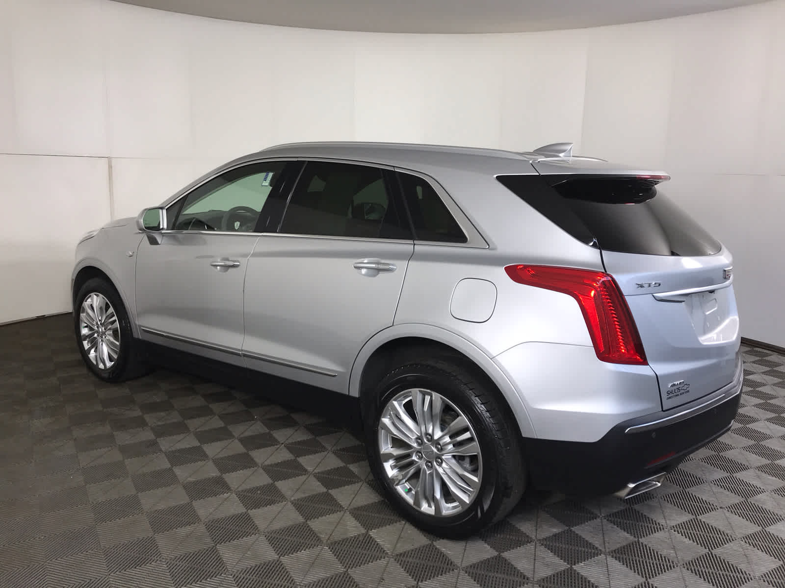 used 2019 Cadillac XT5 car, priced at $24,900