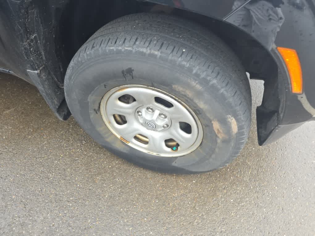 used 2022 Nissan Frontier car, priced at $27,900