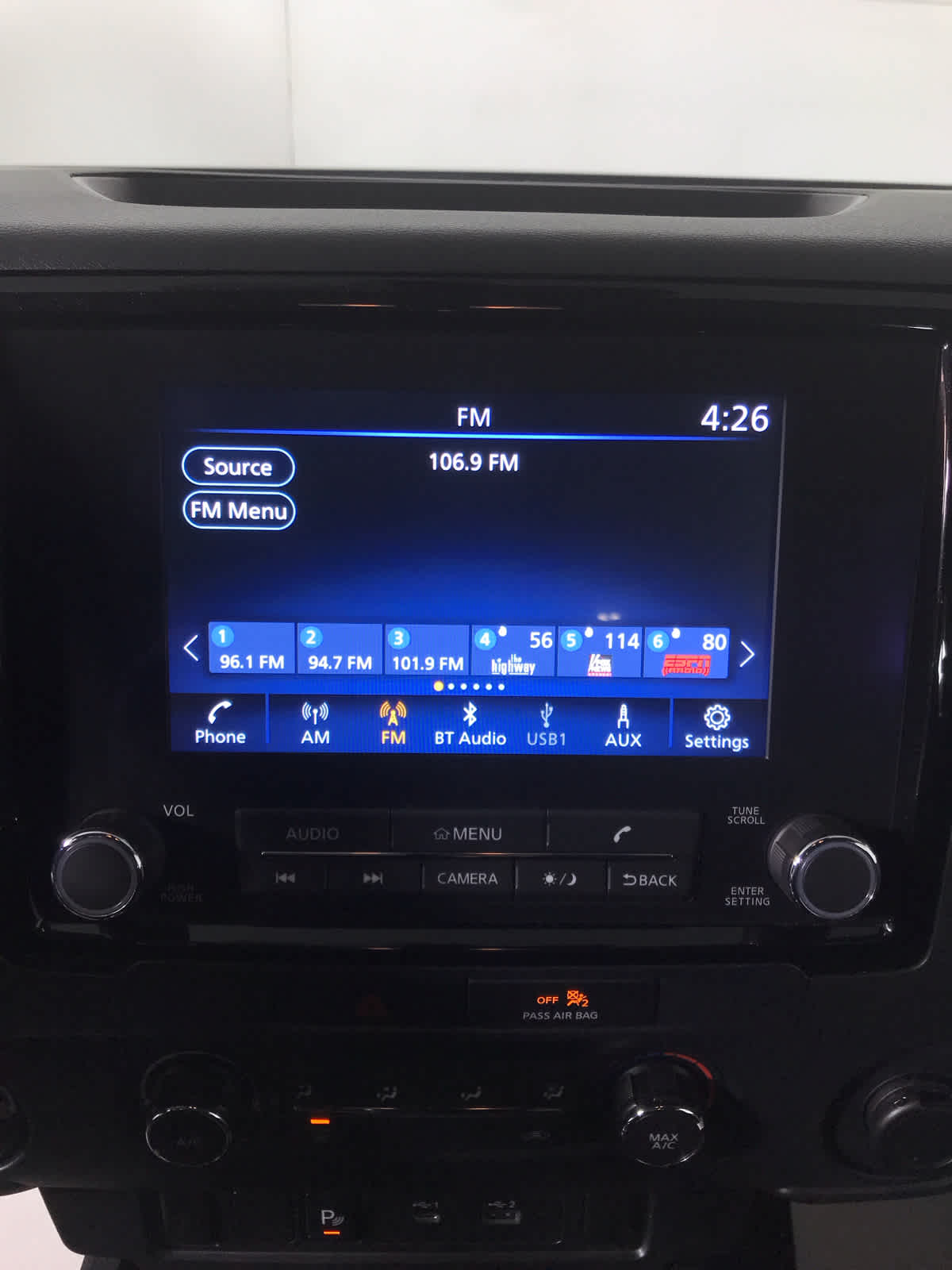used 2022 Nissan Frontier car, priced at $27,900
