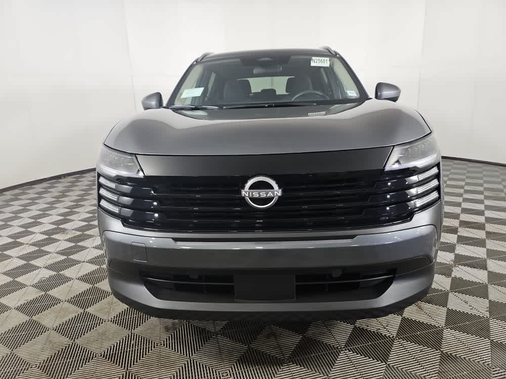 new 2025 Nissan Kicks car, priced at $29,499