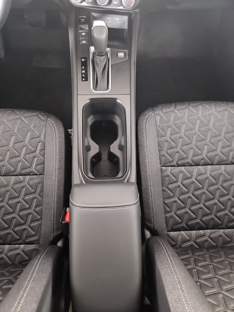 new 2025 Nissan Kicks car, priced at $29,499