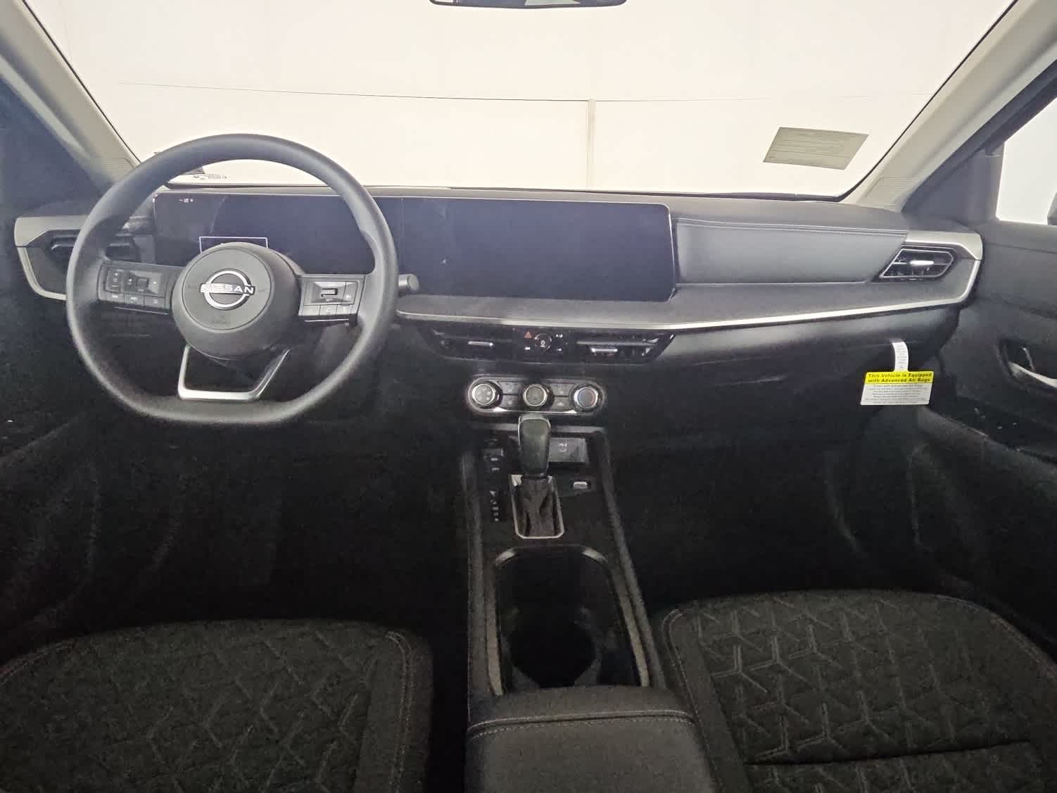 new 2025 Nissan Kicks car, priced at $29,499