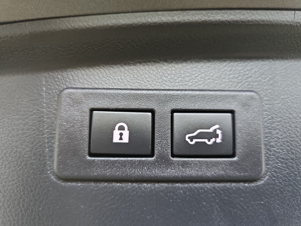 used 2020 Subaru Outback car, priced at $23,300