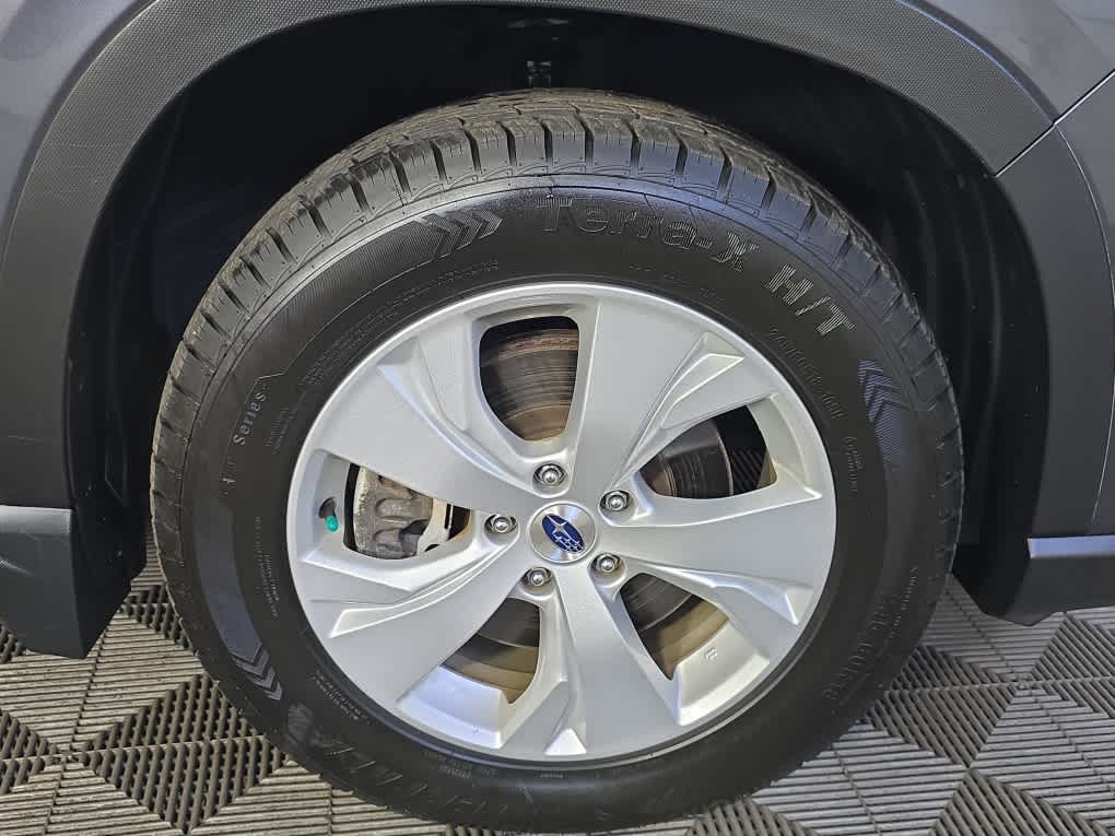 used 2022 Subaru Ascent car, priced at $30,200