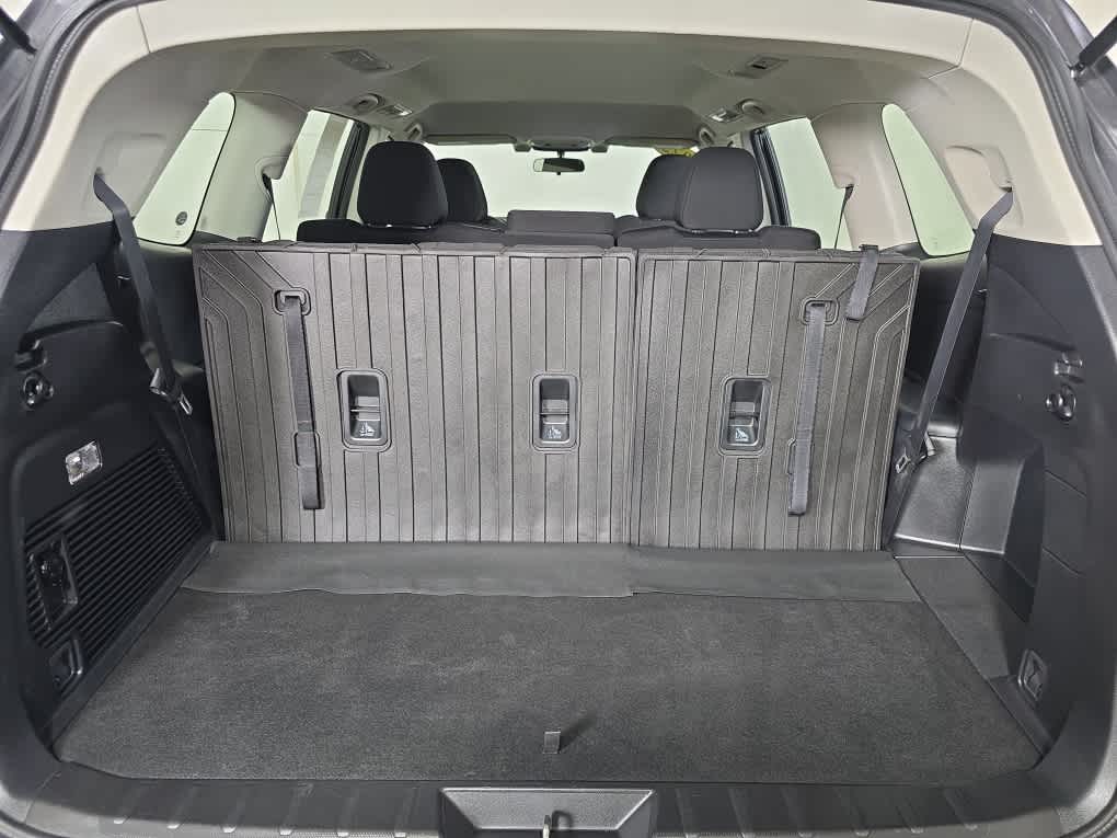 used 2022 Subaru Ascent car, priced at $30,200