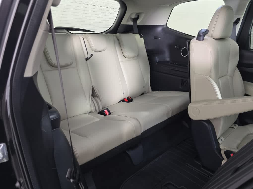 used 2022 Subaru Ascent car, priced at $25,900