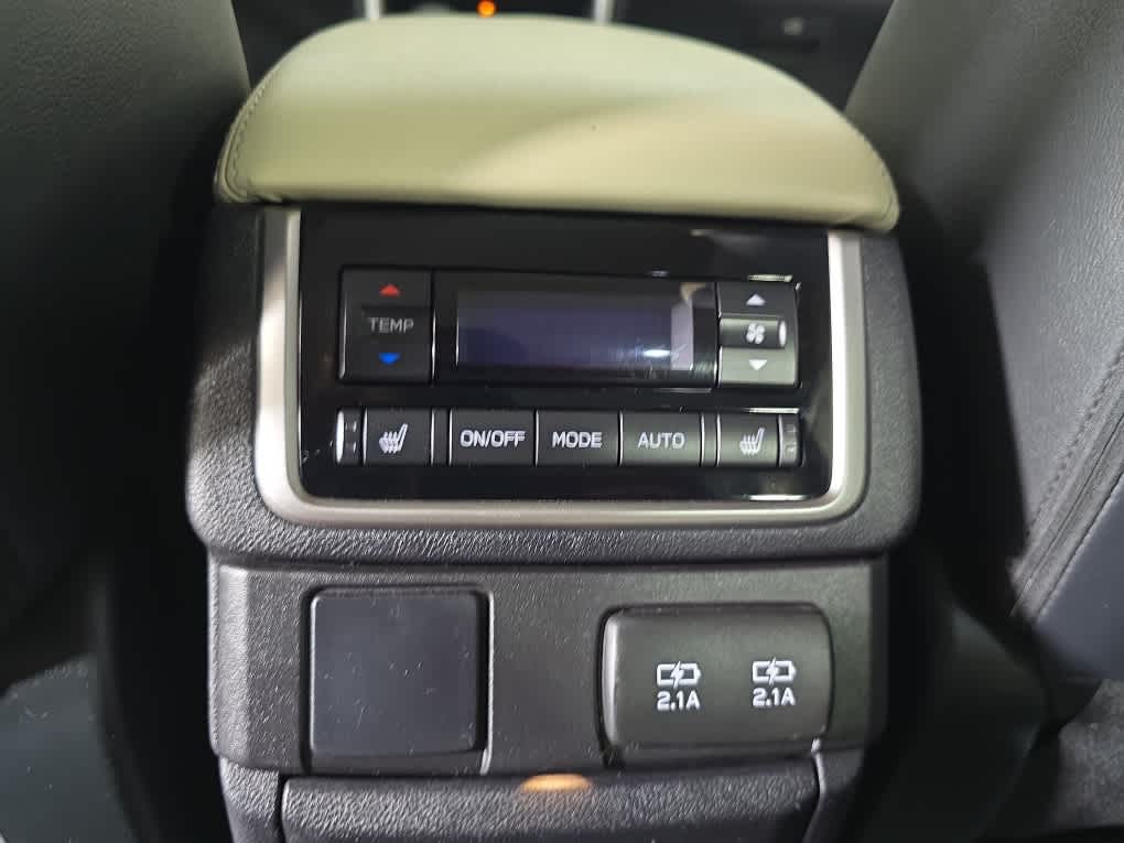 used 2022 Subaru Ascent car, priced at $25,900