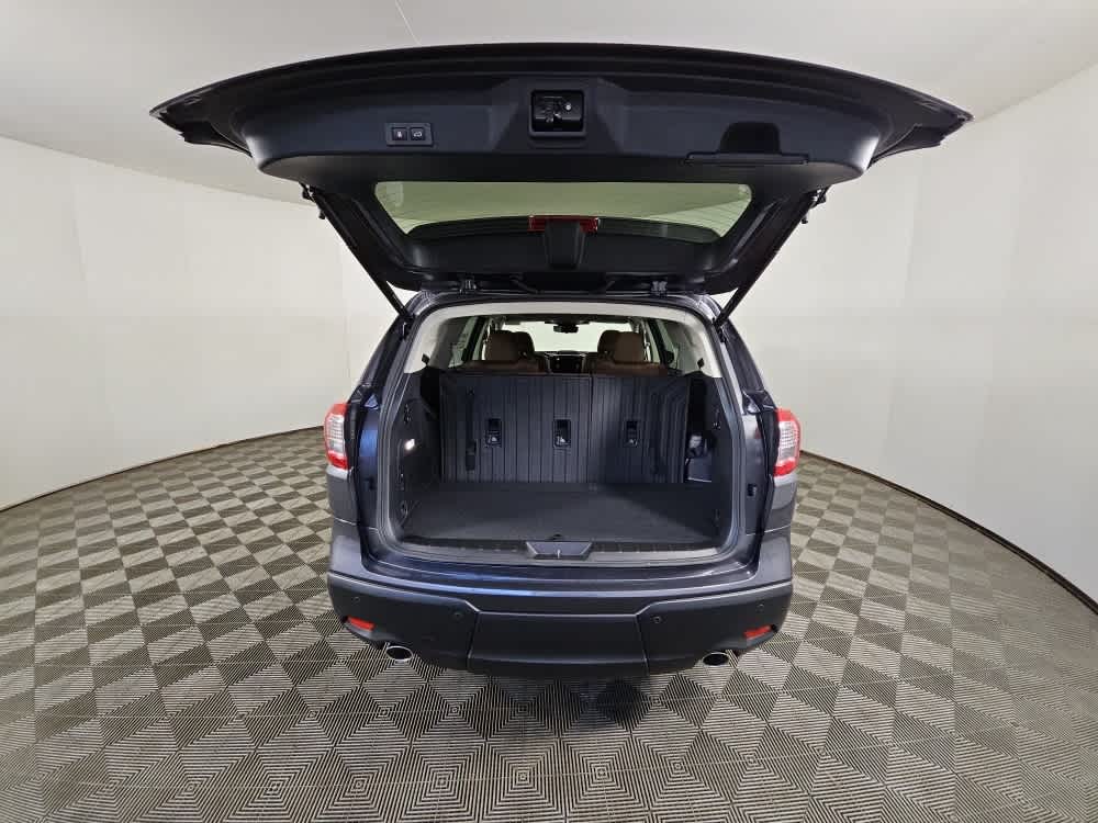 new 2025 Subaru Ascent car, priced at $51,999