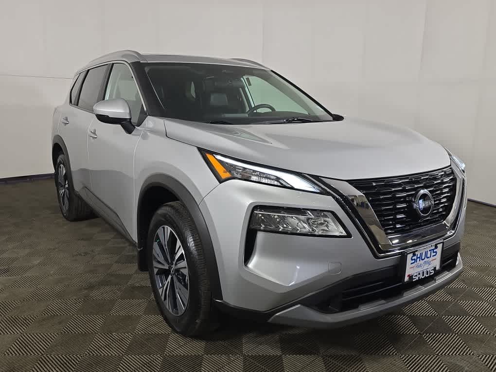 used 2022 Nissan Rogue car, priced at $26,600
