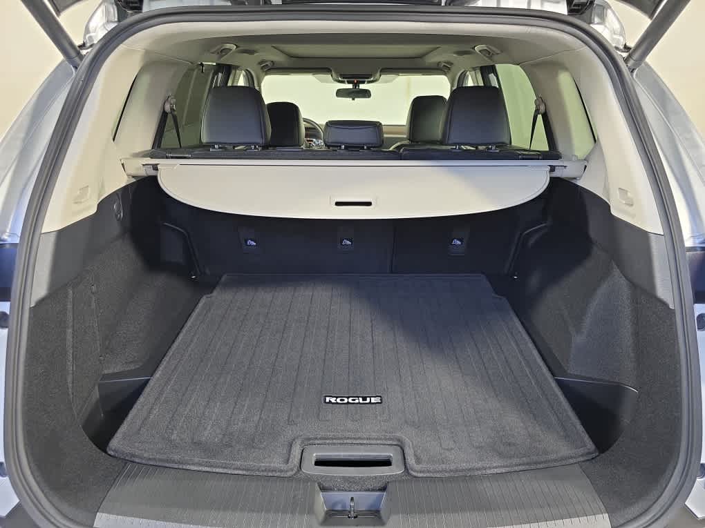used 2022 Nissan Rogue car, priced at $26,600