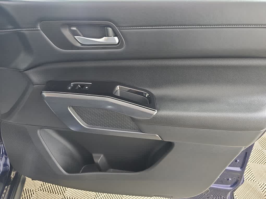 used 2024 Nissan Pathfinder car, priced at $39,900