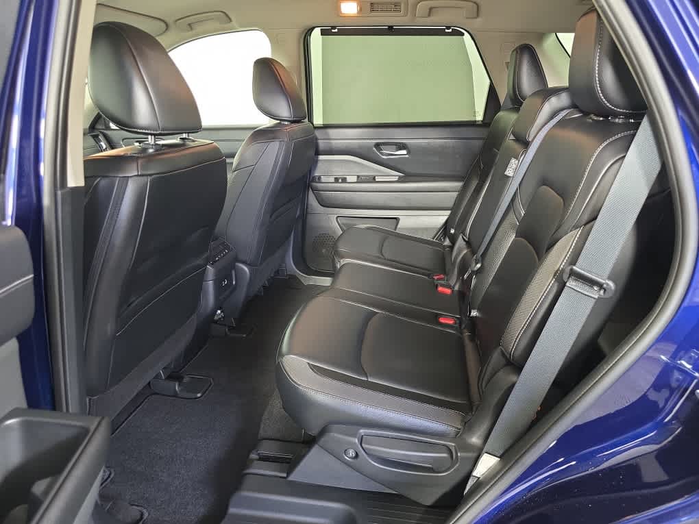 used 2024 Nissan Pathfinder car, priced at $39,900