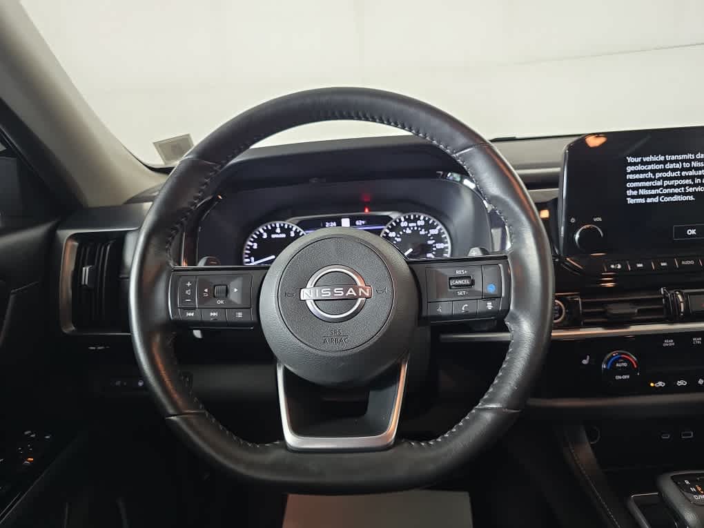 used 2024 Nissan Pathfinder car, priced at $39,900