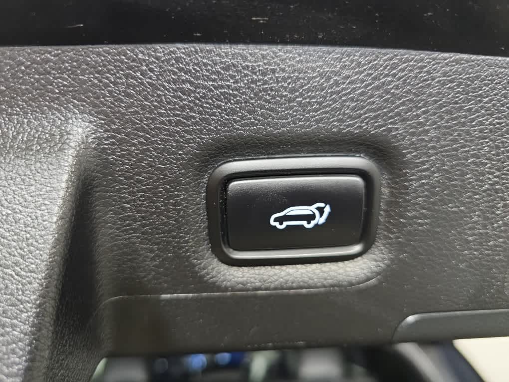 used 2022 Hyundai Santa Fe car, priced at $29,900