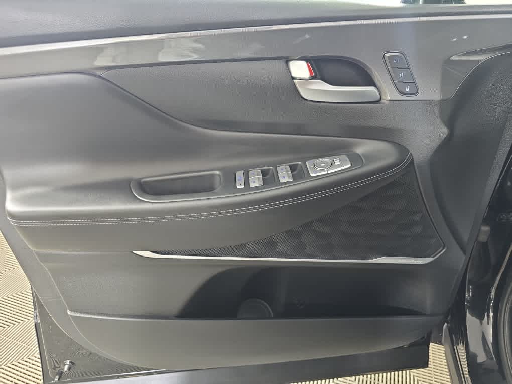 used 2022 Hyundai Santa Fe car, priced at $29,900
