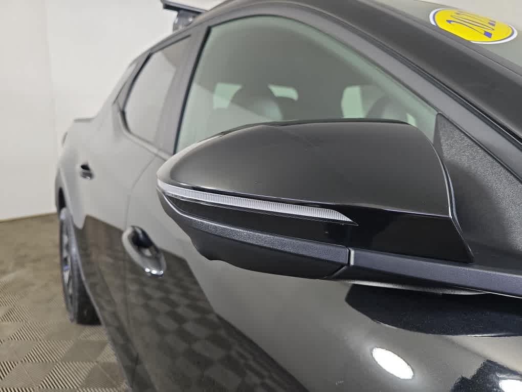 used 2022 Hyundai Santa Cruz car, priced at $27,900