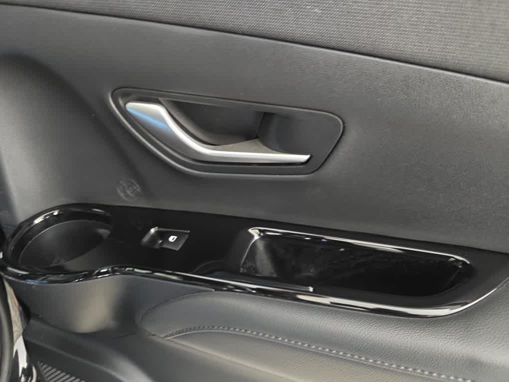 used 2022 Hyundai Santa Cruz car, priced at $27,900