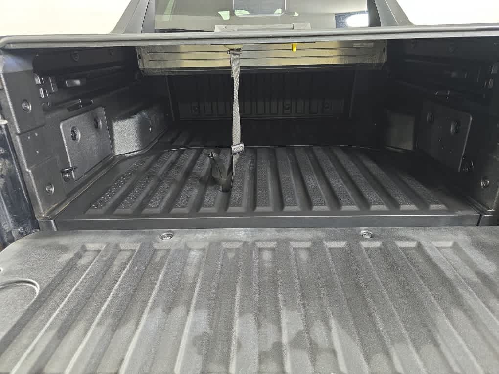 used 2022 Hyundai Santa Cruz car, priced at $27,900