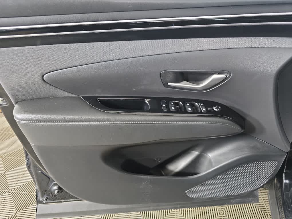 used 2022 Hyundai Santa Cruz car, priced at $27,900