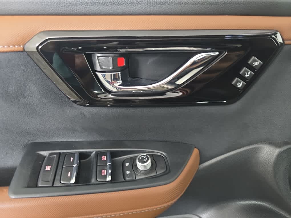 used 2025 Subaru Forester car, priced at $38,900