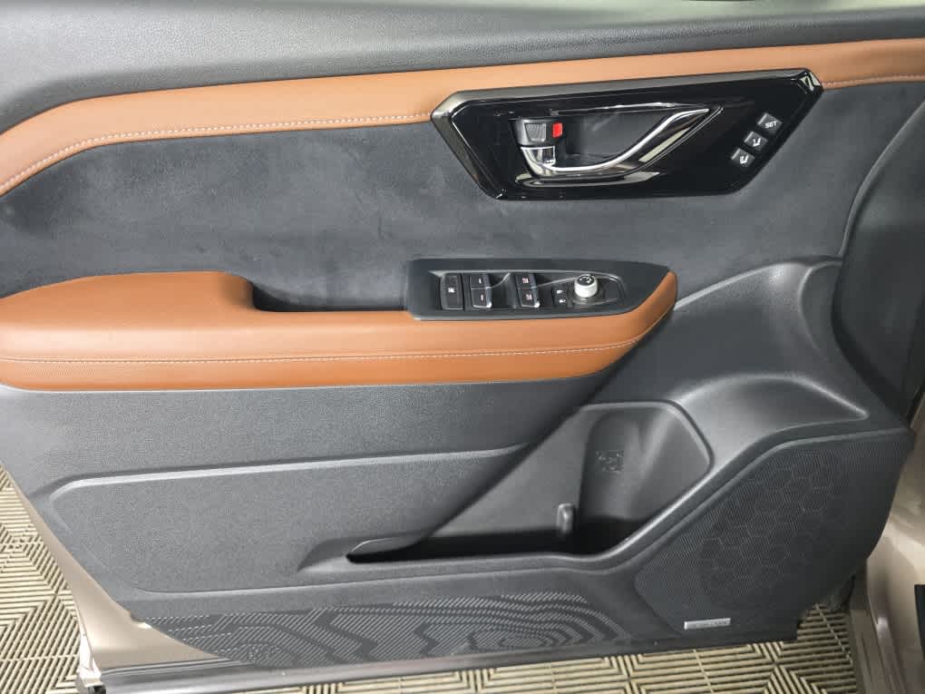 used 2025 Subaru Forester car, priced at $38,900