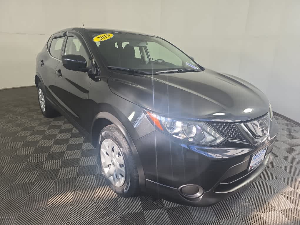 used 2018 Nissan Rogue Sport car, priced at $13,900