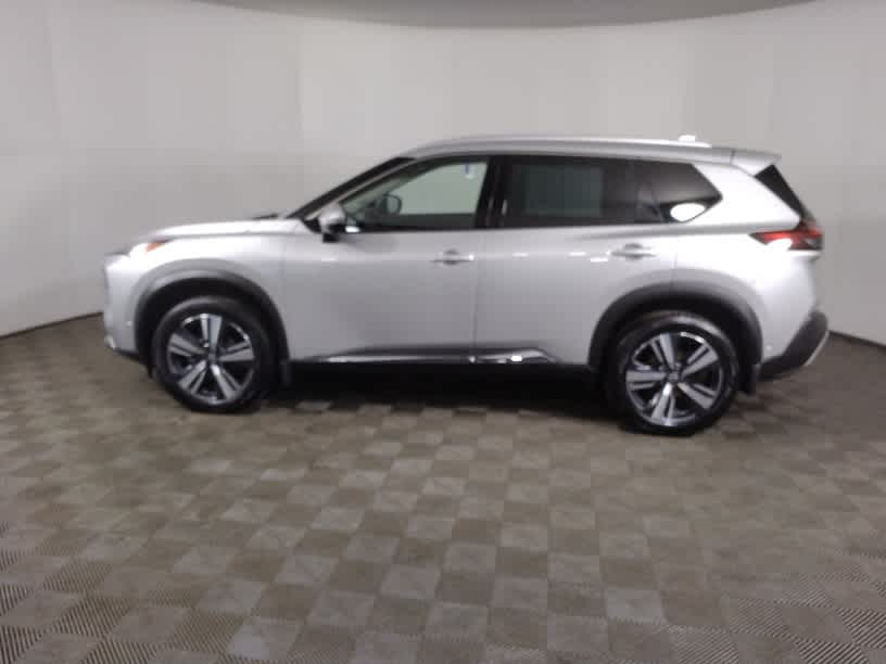 used 2022 Nissan Rogue car, priced at $25,900