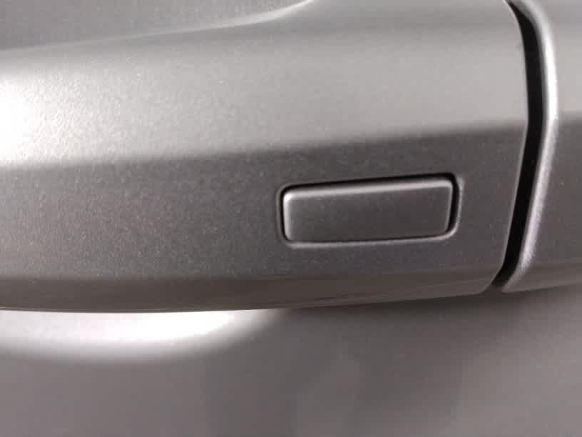 used 2022 Nissan Rogue car, priced at $25,900